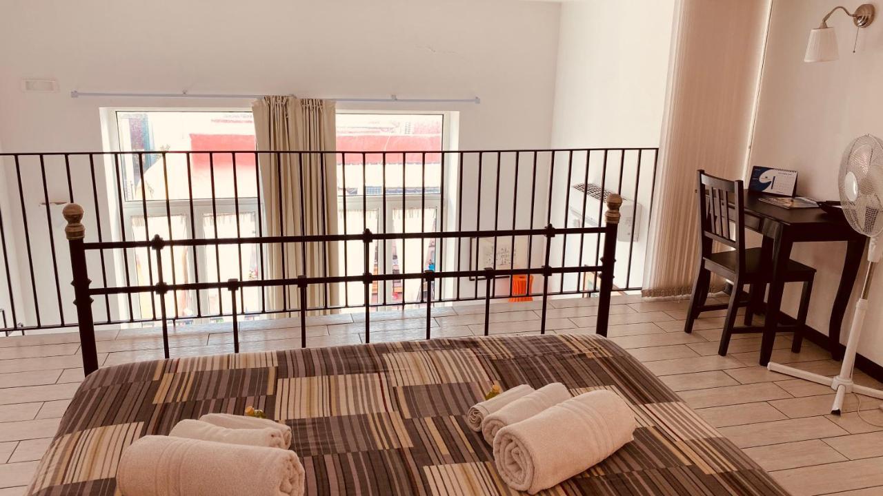 Sweethometoledo Apartamento *